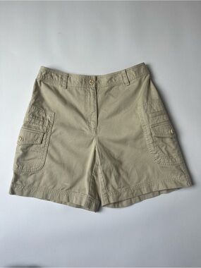 Charter Club Katherine Fit Cargo Shorts Size 4 (Fits like Modern 6)